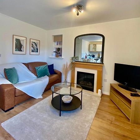 Chase Heights Apartment Ръджли Екстериор снимка