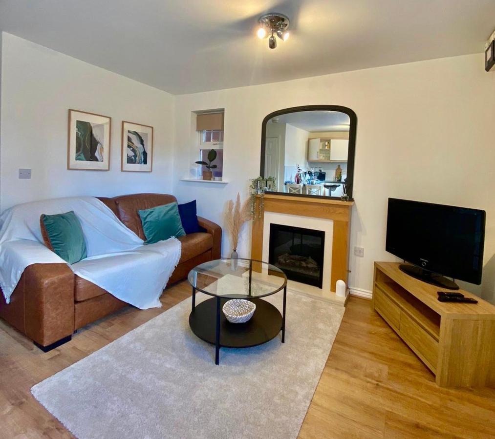 Chase Heights Apartment Ръджли Екстериор снимка